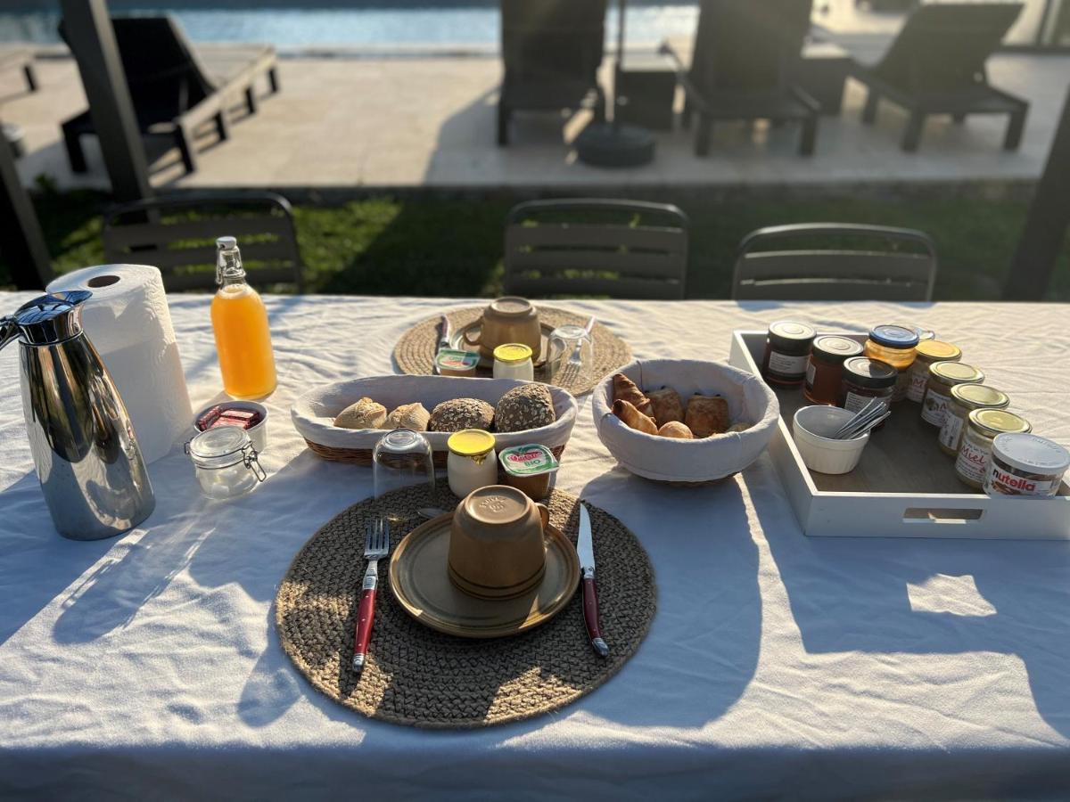 La Milliere - Piscine & Campagne - Cathelineau & Lescure Bed & Breakfast Le Poire-sur-Vie Luaran gambar