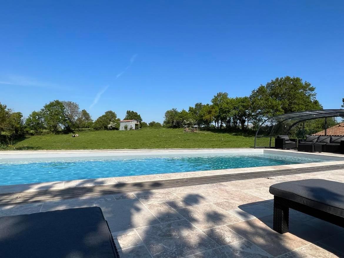 La Milliere - Piscine & Campagne - Cathelineau & Lescure Bed & Breakfast Le Poire-sur-Vie Luaran gambar