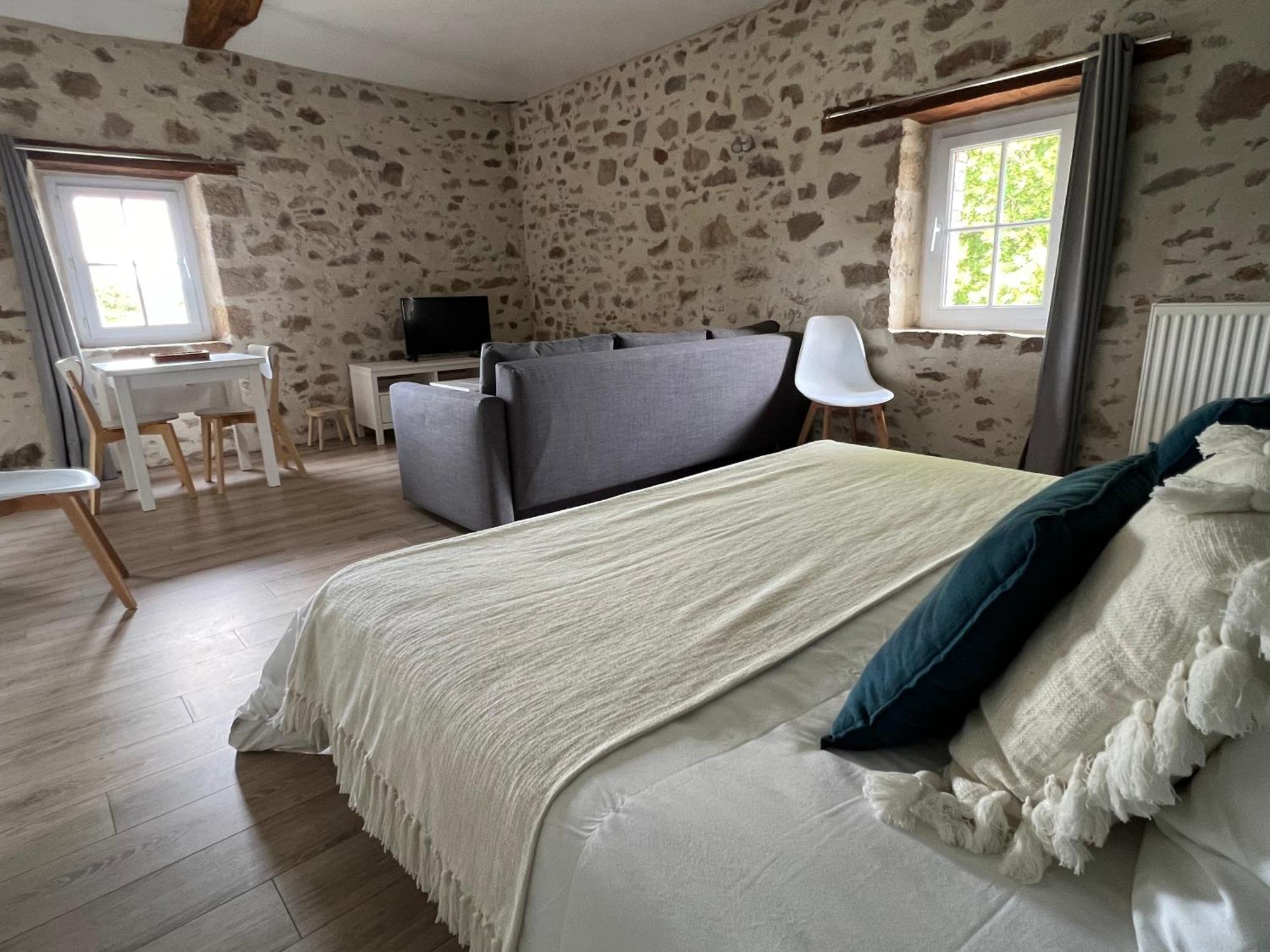 La Milliere - Piscine & Campagne - Cathelineau & Lescure Bed & Breakfast Le Poire-sur-Vie Luaran gambar